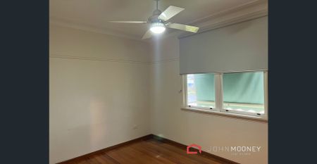 12 McDonough Avenue, Mount Austin, NSW 2650 - Photo 4