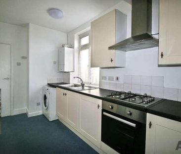 Cromer Road, Hornchurch, RM11 - Photo 3