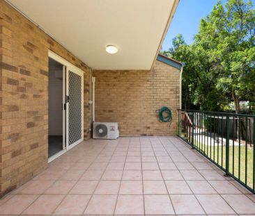 BOUTIQUE LIVING WITH EXPANSIVE BALCONY IN THE HEART OF STONES CORNER - Photo 5