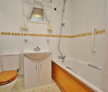 2 bedroom bungalow to rent - Photo 3