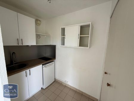 Location Appartement 1 pièce 25m² AIX EN PROVENCE 13100 - Photo 2