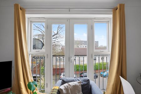 Trowbridge Road, London, E9 5LF - Photo 4