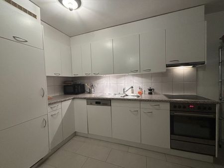 2.5 Zimmer, 2. Stock - Photo 2