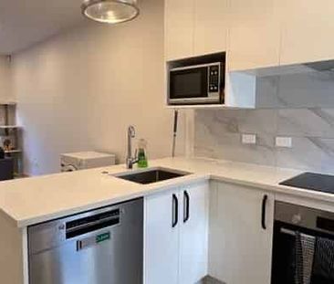 2 Bedroom in Massey - Photo 5