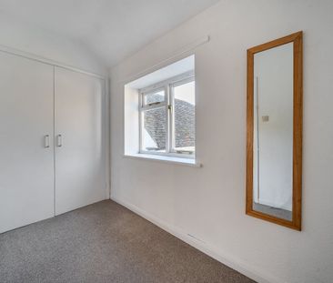 2 bedroom cottage to rent - Photo 1