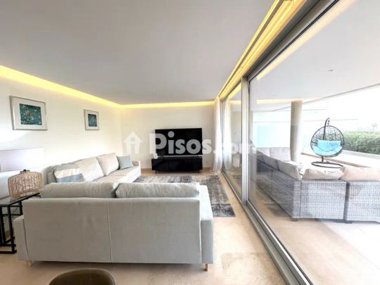 Apartamento en alquiler en Urbanización Reserva Alcuzcuz, 1 - Foto 1