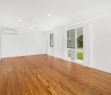 Luxurious Coastal Living in Kiama Heights - Photo 5