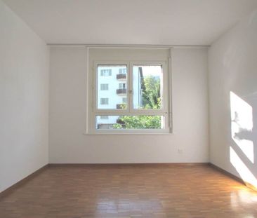 Appartement de 4 pièces avec balcon - Photo 3