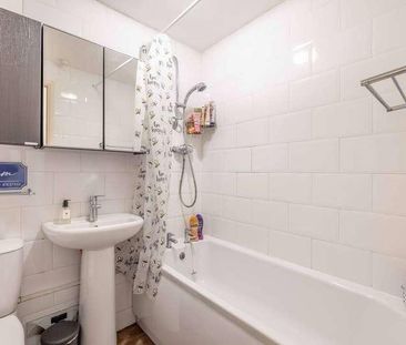 Penn Road, Datchet, Berkshire, SL3 - Photo 5