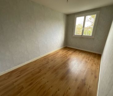 Location Appartement 2 pièces 48m² BOURGES 18000 - Photo 2