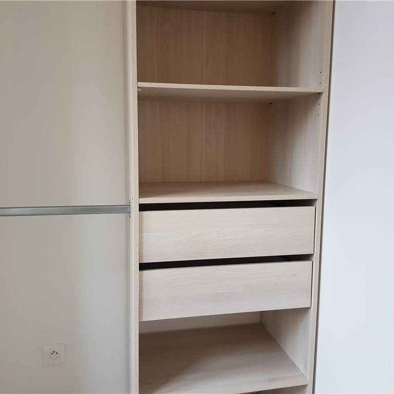 T2 SAINT FERJEUXS - Photo 1