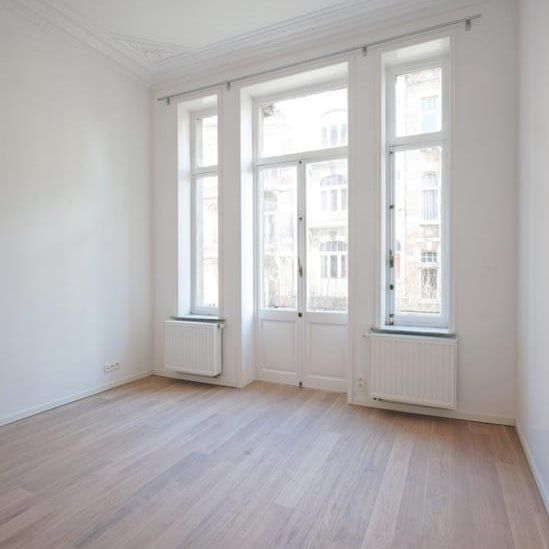 Appartement te huur - Photo 1