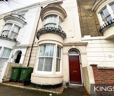 1 bedroom flat to rent - Photo 3