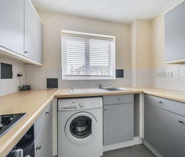 Tarn Howes Close, Thatcham, RG19 - Photo 1