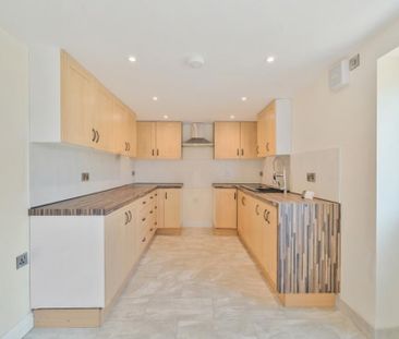 3 bedroom bungalow to rent - Photo 6