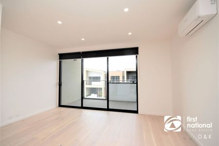 Modern Comfort and Style in a Prime Location - Photo 3