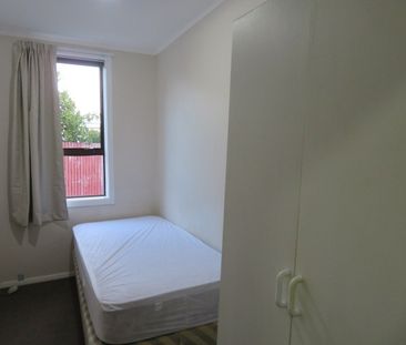 Sun 'n Sand hostel - Photo 6