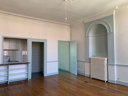 Location Appartement 3 pièces 58m² - Photo 3