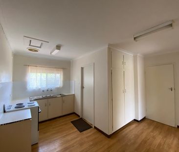 Built-in wardrobe, option for furnished and close to public transpo... - Photo 5