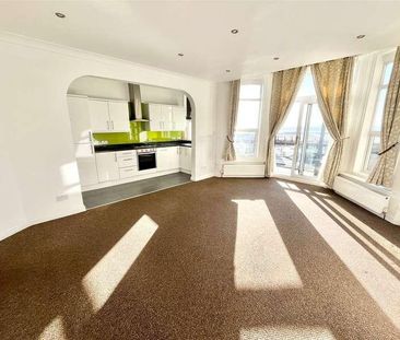 Mount Liell Court East, The Leas, Westcliff-on-sea, Essex, SS0 - Photo 1