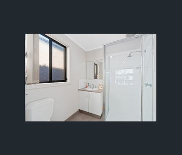 Modern Build and Low Maintenance - Right here in Traralgon - Photo 6
