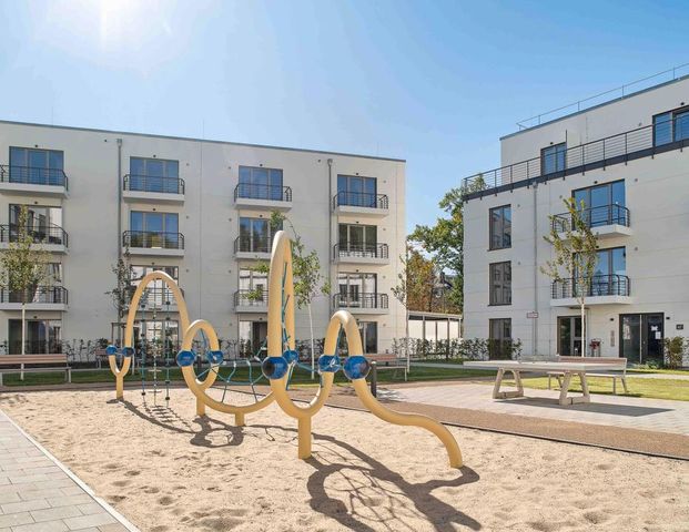 Licht, Luft, Lebensqualität – 3-Zimmer-Wohnung mit Balkon in Dahlemer Bestlage - Photo 1