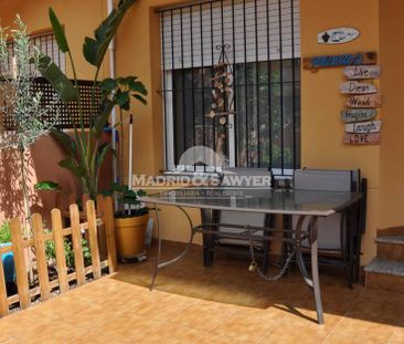 Beautiful 3 bedroom house in Aguamarina available for rent! - Photo 1