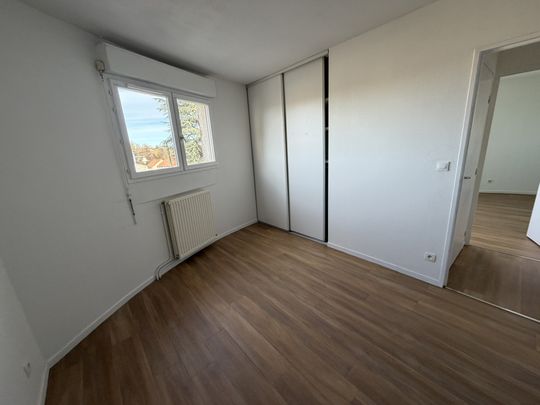 Location Appartement 3 pièces 73m² FEURS 42110 - Photo 1
