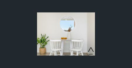 Modern Three Bedroom Apartment with Panoramic Harbour Views - Your Perfect Home Awaits! - Photo 2