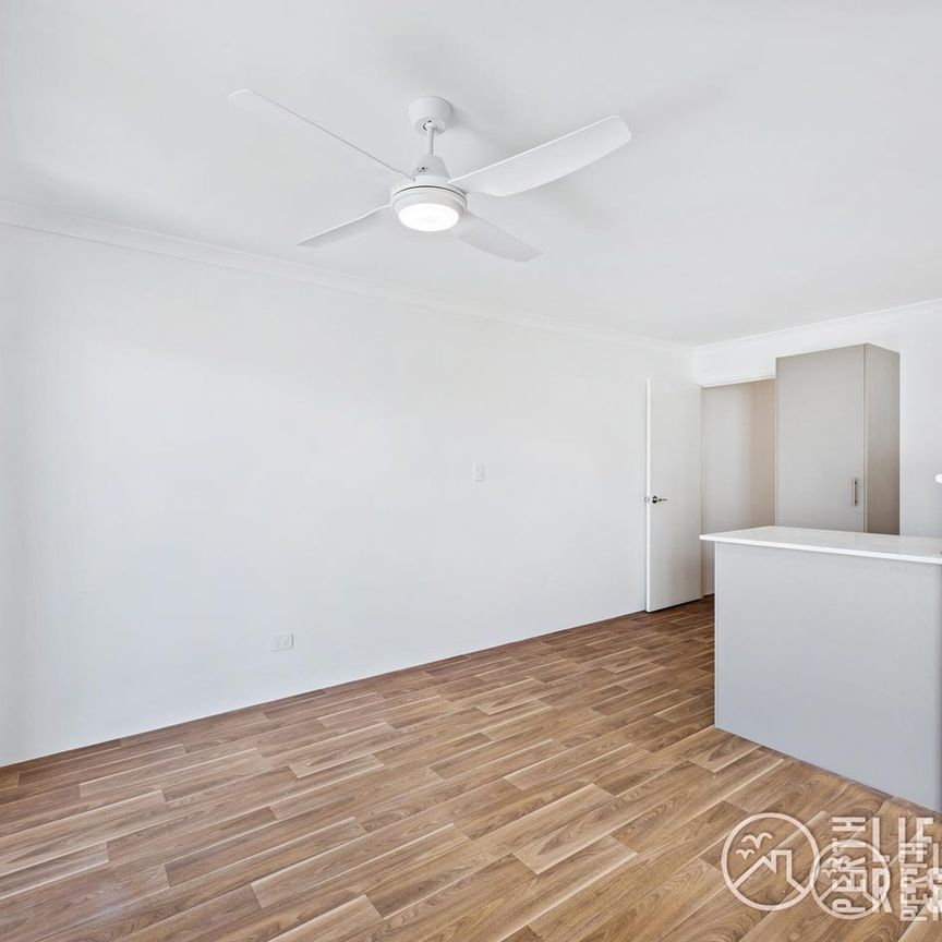 RELEAXED COASTAL LIVING - Photo 1