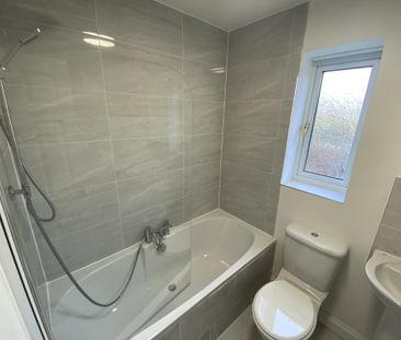 3 bedroom townhouse to rent - Photo 2