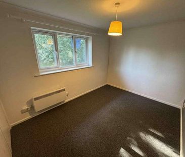 Priory Road Newbury, RG14 - Photo 1