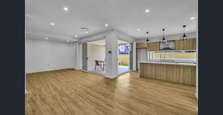 Perfect family living in prime location - Photo 5