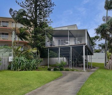 14 Coolum Terrace, Coolum Beach. - Photo 2