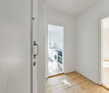 Nyrenoveret flot 2-værelses lejlighed i Aalborg vestby - Foto 4