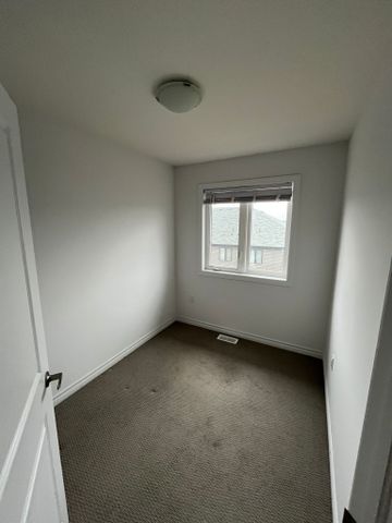For Lease - 461 Blackburn Drive Unit# 72, Brantford, Ontario - Photo 2