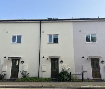 2 bedroom terraced house to rent - Photo 5