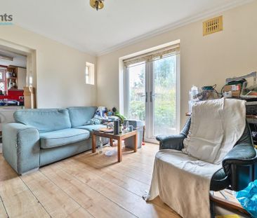 5 bedroom semi-detached house to rent - Photo 2