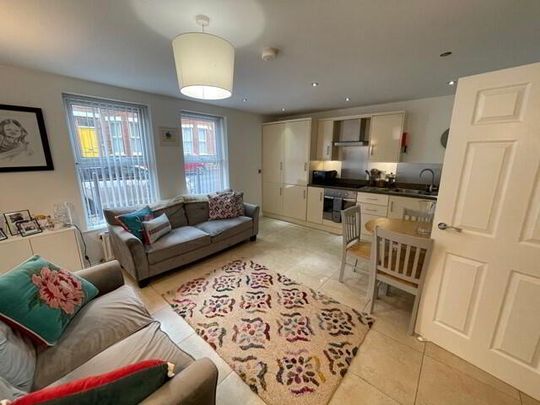 Apt 1-2a Eglantine Gardens, Belfast, BT9 6EZ - Photo 1