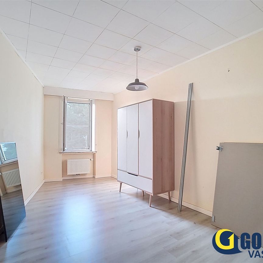 Gerenoveerd 3 slaapkamer appartement - Photo 1