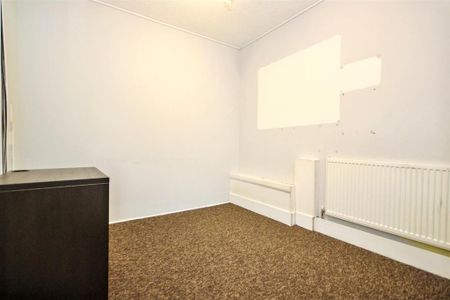 4 bedroom house to rent - Photo 4