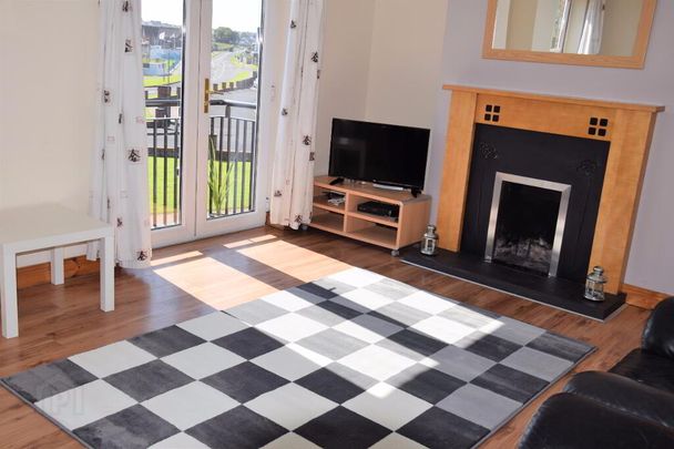 8 Millstone Grove (Student Let), Portstewart, BT55 7GS - Photo 1