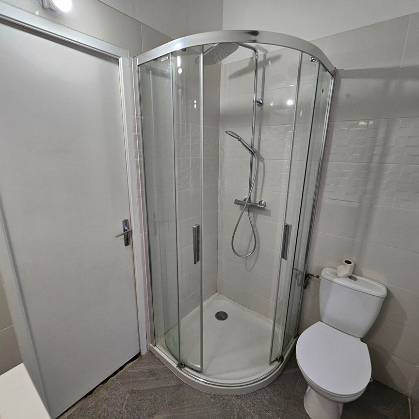 Location Appartement 1 pièce 16m² - Photo 1