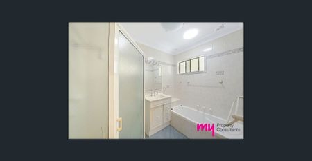 Spacious Family Home with Pool! - Photo 3