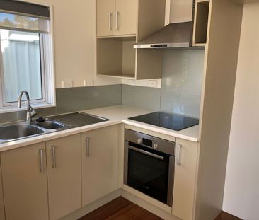 Bucklands Beach - Photo 5