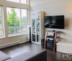 $2000 / 2br – 1019ft2 – Stunning corner unit at Tamarack (Coquitlam... - Photo 3