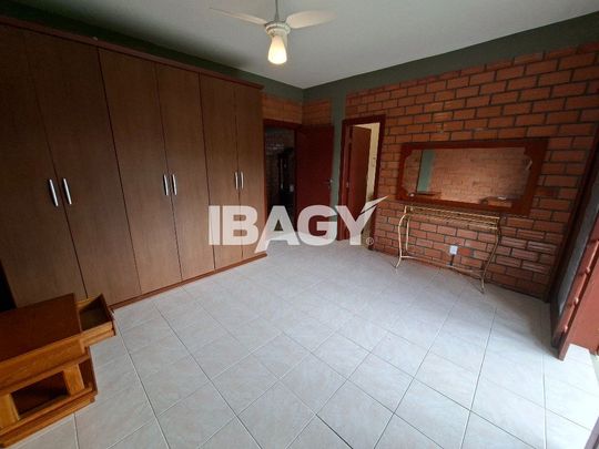 Casa 4 Quartos Sambaqui 224m² - Photo 1