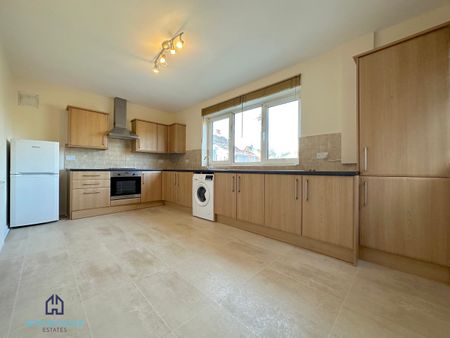 The Limes Avenue, London, N11 - Two Bedroom Flat To Rent - £404pw / £1,750pcm - Photo 2