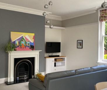 1 BEDROOM HOUSE-SHARE: Your Exquisite Sanctuary in The Park: Refine... - Photo 2