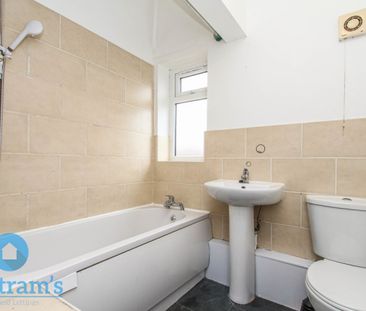 3 bed End Terraced House for Rent - Photo 3